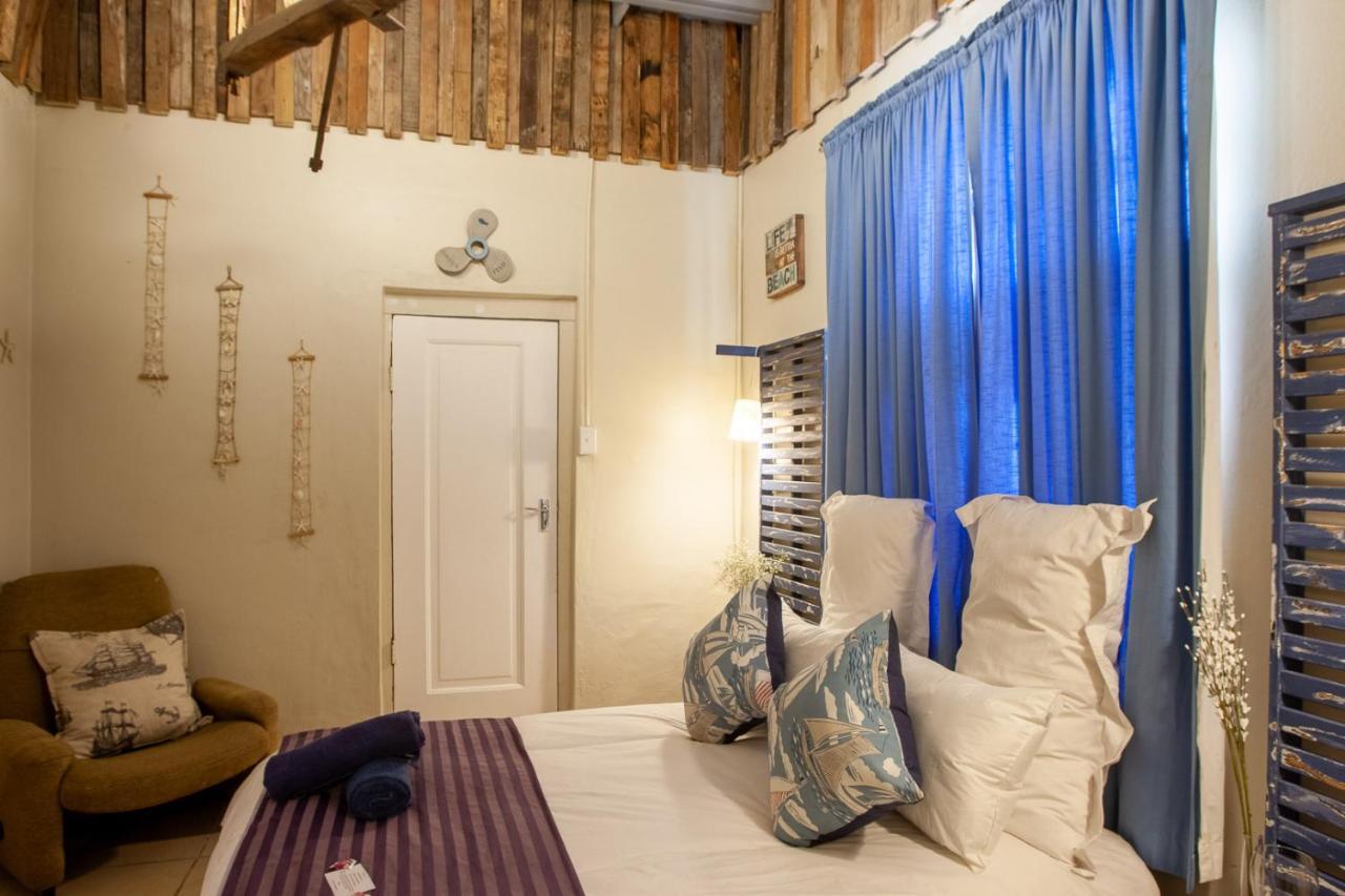 Bedrock Guest Studios Strand Exterior photo